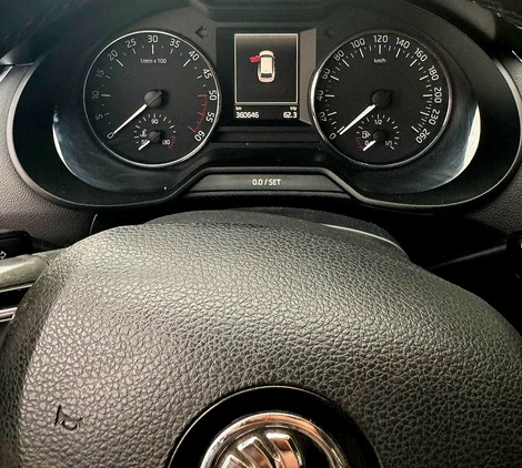 Skoda Octavia cena 26000 przebieg: 360646, rok produkcji 2014 z Zbąszyń małe 22